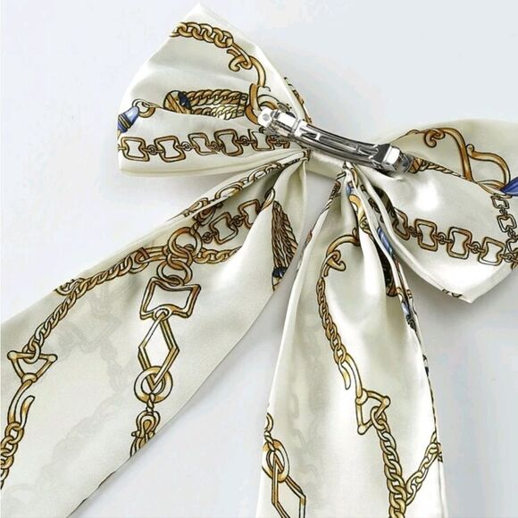 Chain Bow Barrette  - Picture 2 of 4
